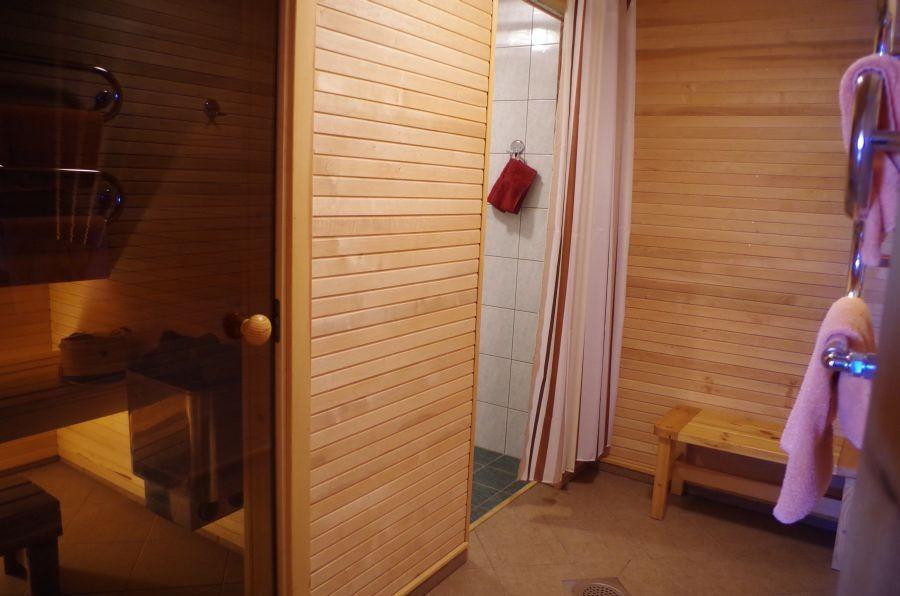 Sviit saunaga- sauna ja pesuruumi eesruum
